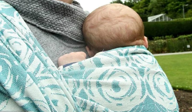 newborn-woven-wrap-babywearing-sling